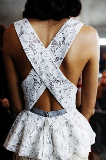 Dùng ren thâu tóm ánh nhìn cánh mày râu - 10