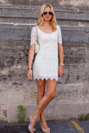 Dùng ren thâu tóm ánh nhìn cánh mày râu - 7