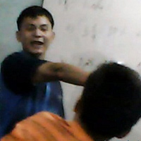 Tin tức trong ngày - Vụ "tra tấn" trò: HS "kêu oan" cho thầy