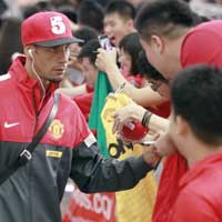 Bóng đá - Dàn sao MU gây náo loạn Thượng Hải