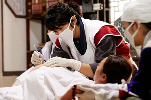 Song Seung Heon vượt mặt huyền thoại nhạc Hàn - 8