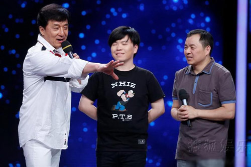 Thành Long và hoa hậu TG hòa giọng - 12