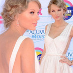 Ca nhạc - MTV - Taylor Swift bất ngờ sexy tại Teen choice 2012