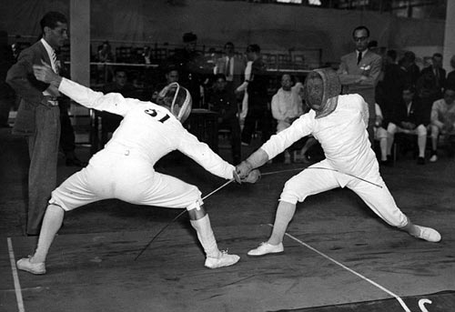 Olympic: Những bức ảnh độc 64 năm trước - 4