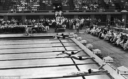 Olympic: Những bức ảnh độc 64 năm trước - 13
