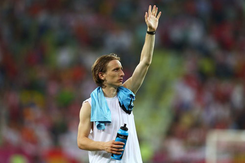 Vụ Modric: PSG sắp khiến Real ôm hận - 1