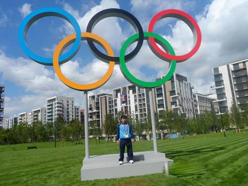 Môn cử tạ: Áp lực từ quá khứ - 2