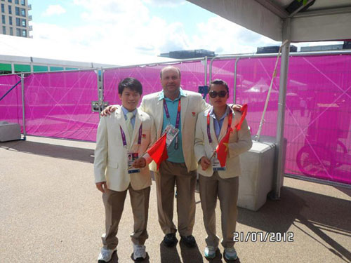 Môn cử tạ: Áp lực từ quá khứ - 3