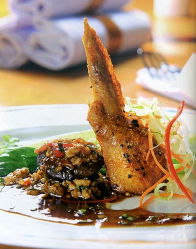 Cay nóng ngày mưa - 3