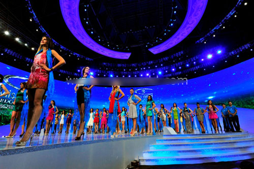 Hoàng My được dự đoán lọt top 10 - 12