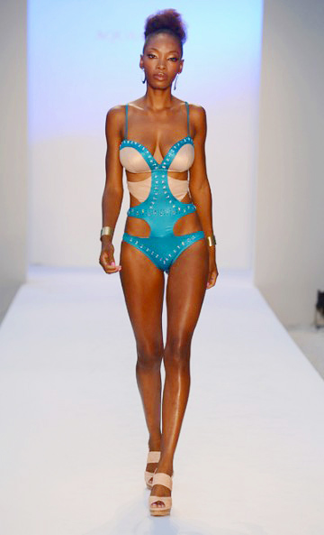 Bikini tạo vòng 2 sexy - 12