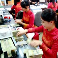 Kinh doanh - Ngân hàng thương mại đang được 'nuông chiều'