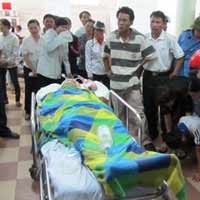 Tin tức trong ngày - BS tắc trách: Bệnh nhân sống dở, chết dở