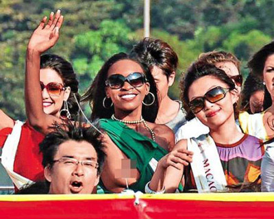 Hoa hậu bị ném đá vì ăn mặc hớ hênh - 10