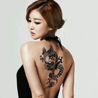 Ngôi sao điện ảnh - Cô gái có hình xăm rồng trong K-Pop