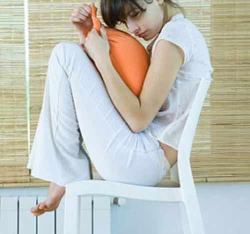 Ra huyết nhiều ở "vùng kín" khi quan hệ - 1