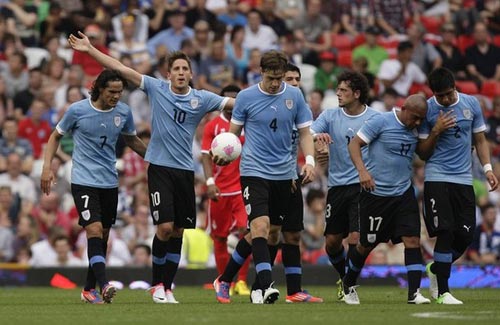 O.Uruguay - O.UAE: 3 điểm khó nhọc - 1