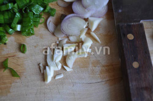 Gỏi sò lông giòn dai, mát lành - 5