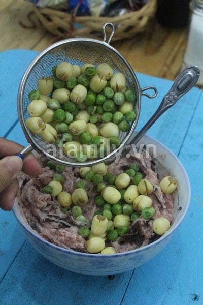 Chả sen hấp lạ miệng đổi món cho cả nhà - 7