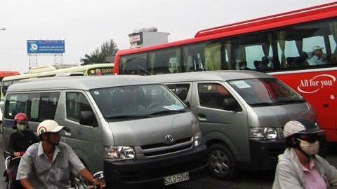 Thu phí cầu Bình Triệu 1, giao thông hỗn loạn - 5