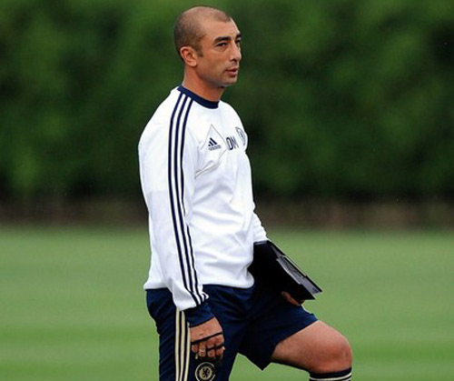 Chelsea: Đổi mới hàng công với Hazard - 2