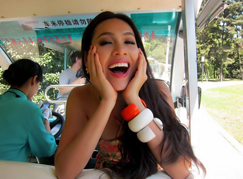 Hoàng My khoe da nâu bóng khỏe - 3
