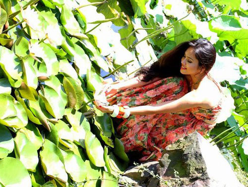Hoàng My khoe da nâu bóng khỏe - 7