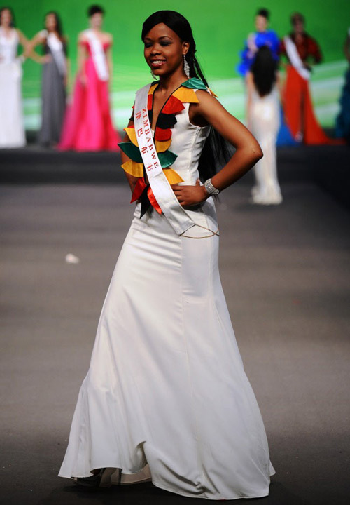 Chấm điểm váy Xấu - Đẹp tại Miss World - 8