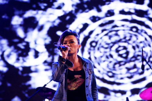 3 sao Việt "liều lĩnh" với thời trang - 12