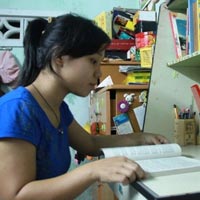 Giáo dục - du học - Nữ thủ khoa con của người đạp xích lô