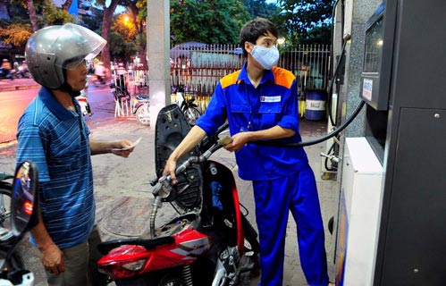 DN đầu mối: "Giá xăng chắc chắn sắp tăng" - 1