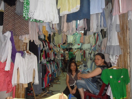 Bí quyết chọn hàng hiệu giá… 5.000 đồng - 1