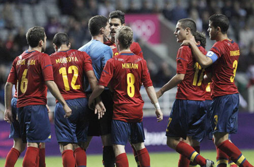 Tây Ban Nha - Morocco: Vớt danh dự - 1