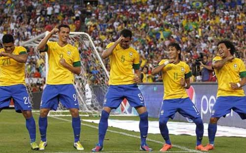 Brazil - New Zealand: Phô diễn - 1