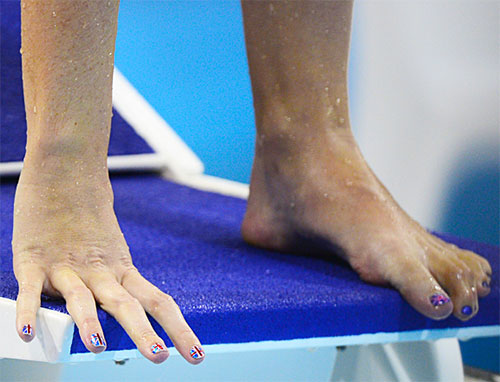 Khi Olympic là sàn diễn khoe nail - 11