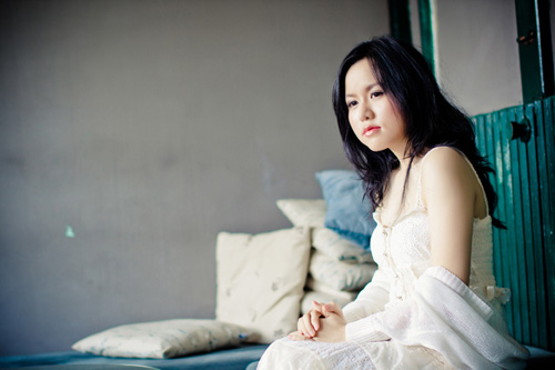 Phong cách dịu nhẹ của cô gái nữ tính - 2