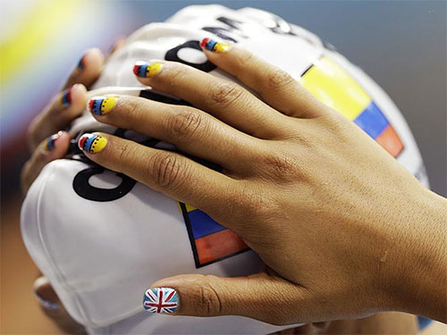 Khi Olympic là sàn diễn khoe nail - 14