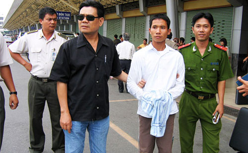 Kẻ sát nhân đồng tính có hành tung bí ẩn - 1