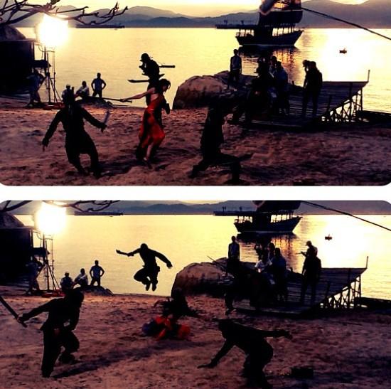 Thanh Hằng với cánh tay rớm máu - 5