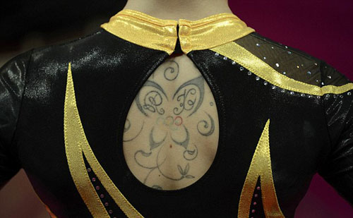 Cận cảnh hình xăm “độc” tại Olympic - 10