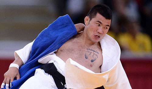 Cận cảnh hình xăm “độc” tại Olympic - 13