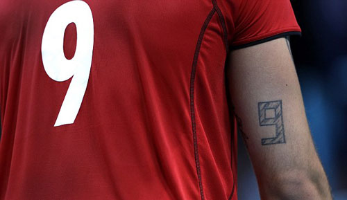 Cận cảnh hình xăm “độc” tại Olympic - 14