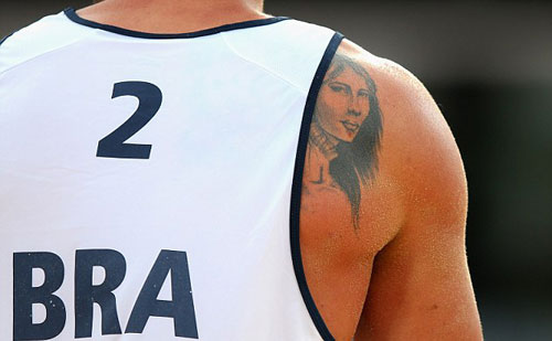 Cận cảnh hình xăm “độc” tại Olympic - 15