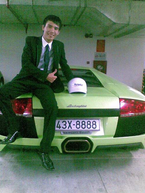 Báo nước ngoài "choáng" vì Lamborghini bị giẫm tại Việt Nam - 5