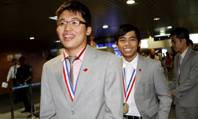 Đón tuyển Olympic Hóa chiến thắng ngày về - 5