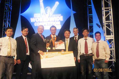 Sinh viên Việt Nam vô địch Microsoft Office World Champion 2012 - 2