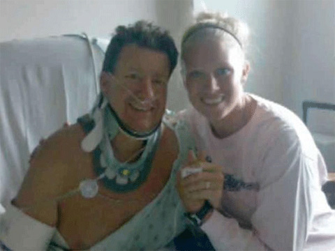 Nữ sinh người Mỹ nhấc cả ô tô để cứu cha - 2