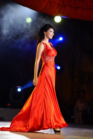 Cô gái nào sẽ giành vương miện Miss Sport? - 8