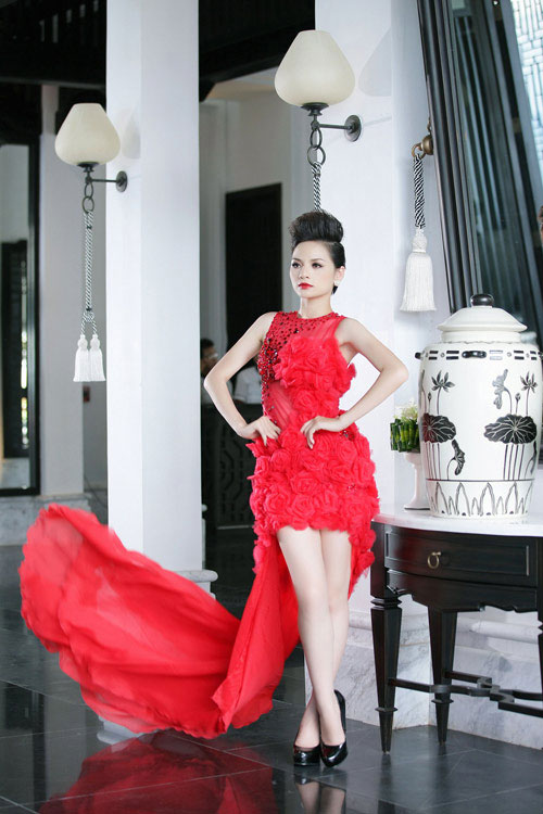 Cô gái nào sẽ giành vương miện Miss Sport? - 11