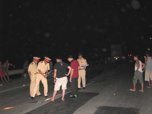 Tai nạn liên hoàn, 5 người thương vong - 2